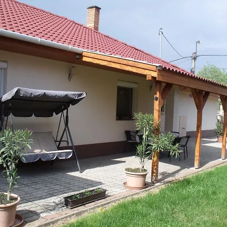 Agata Apartment *
