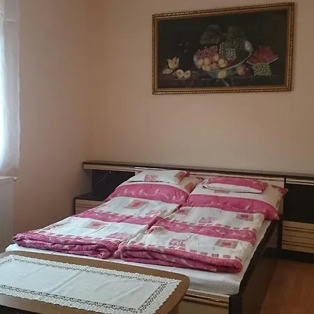 Agata Apartment *