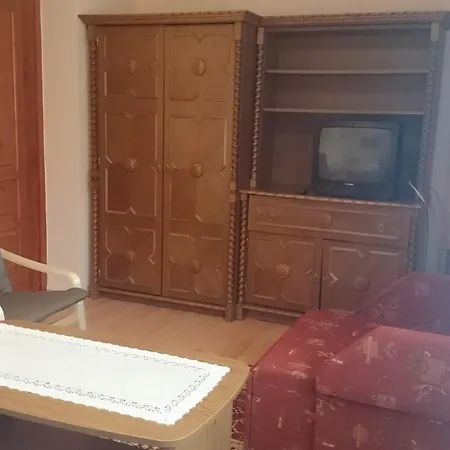 Agata Apartment *